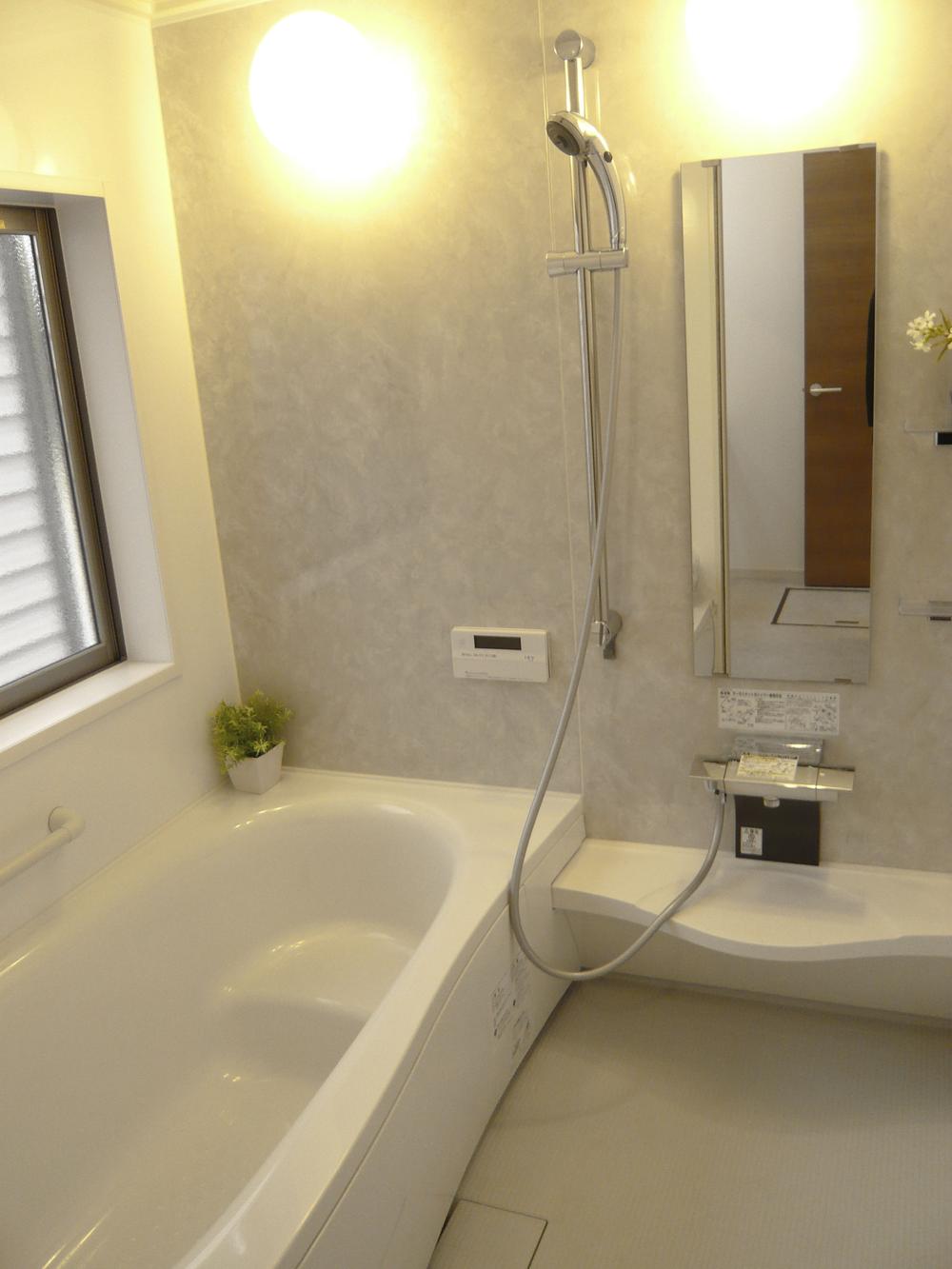 Bathroom. Tub well into adults two people, The comfort is the size. 