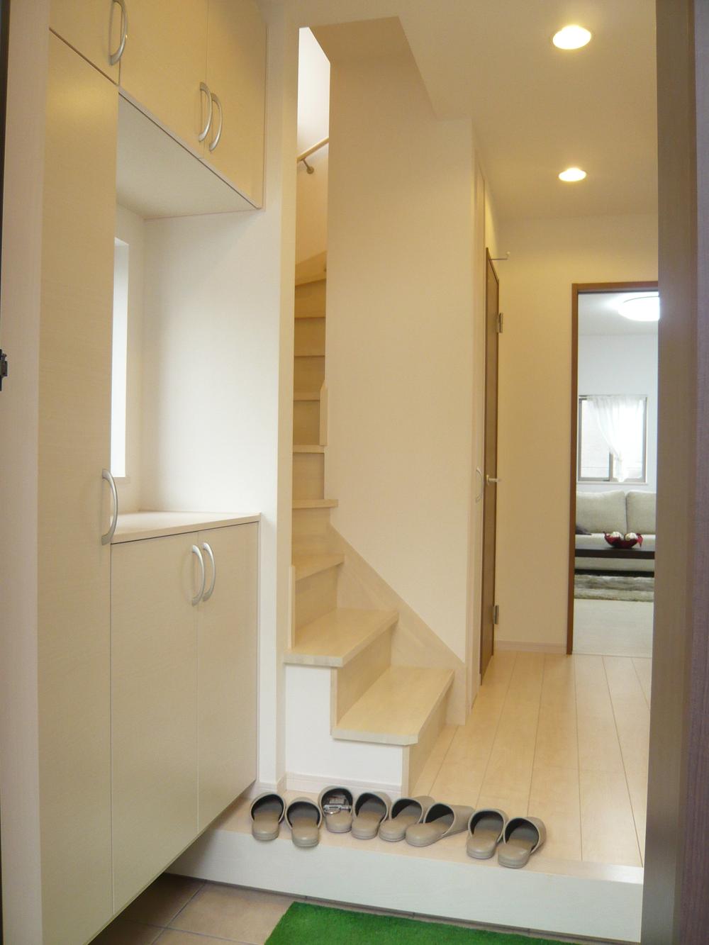 Other introspection. Clean entrance at the shoe box to enter a lot ☆ 