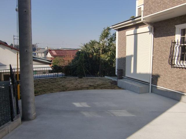 Garden. Local (12 May 2013) Shooting