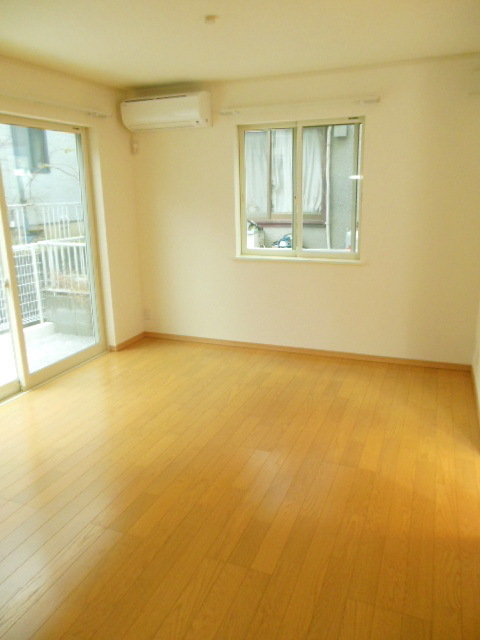 Living and room