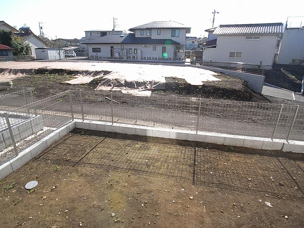 Garden. Nantei of day crackled. What about gardening!