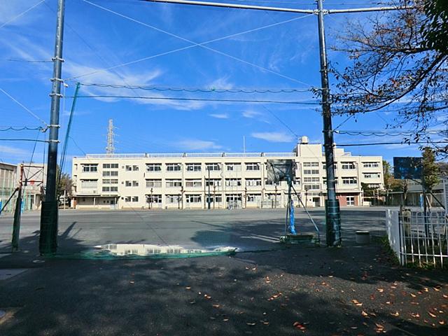 Primary school. 311m to Yokohama City Tachihara Elementary School