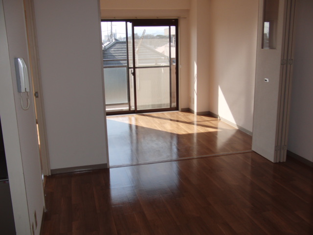 Living and room