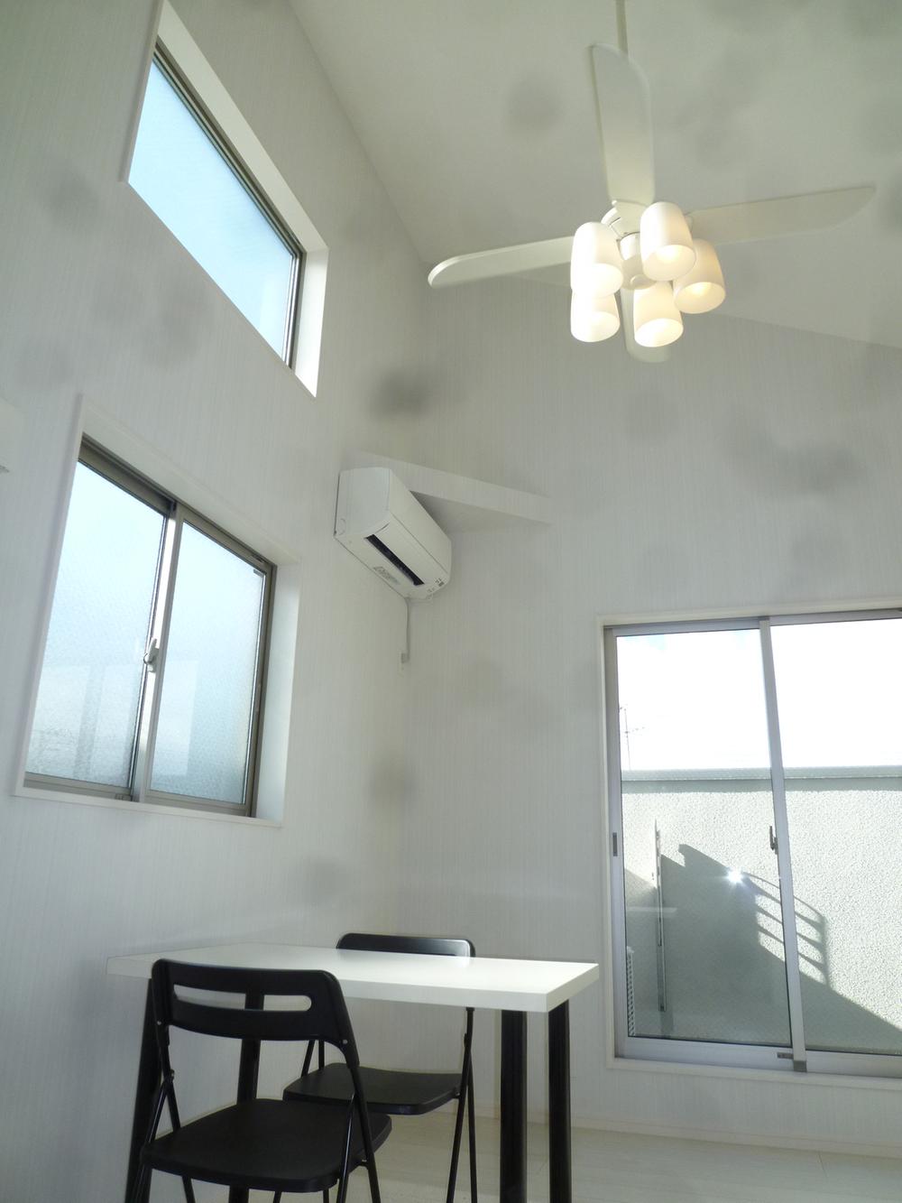 Living. Indoor (12 May 2013) Shooting