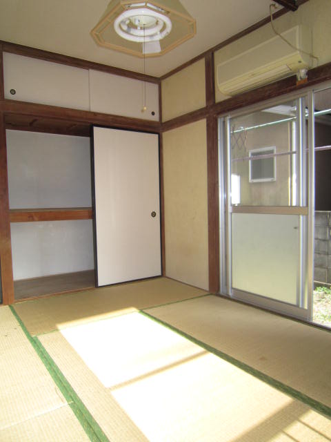 Other room space
