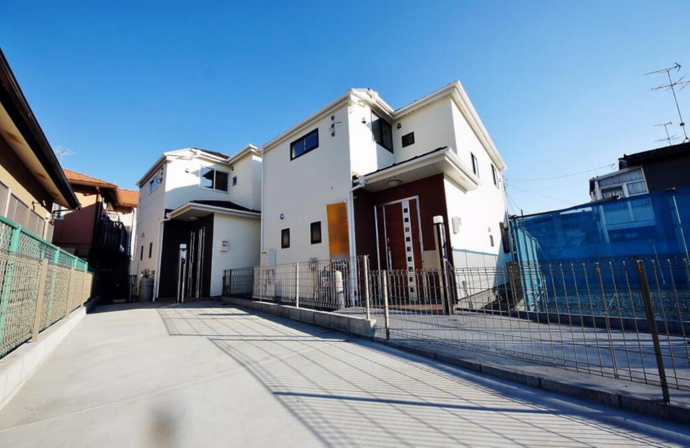 Local appearance photo