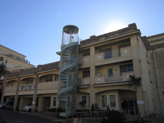 Other local. Medical Center on-site