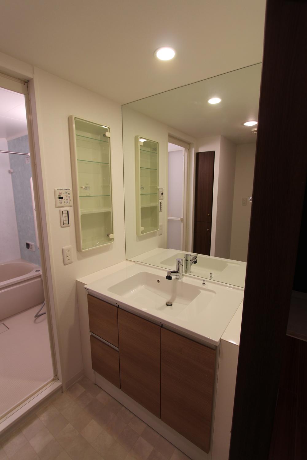 Yokohama-shi, Kanagawa-ku, Seya Futatsubashi cho