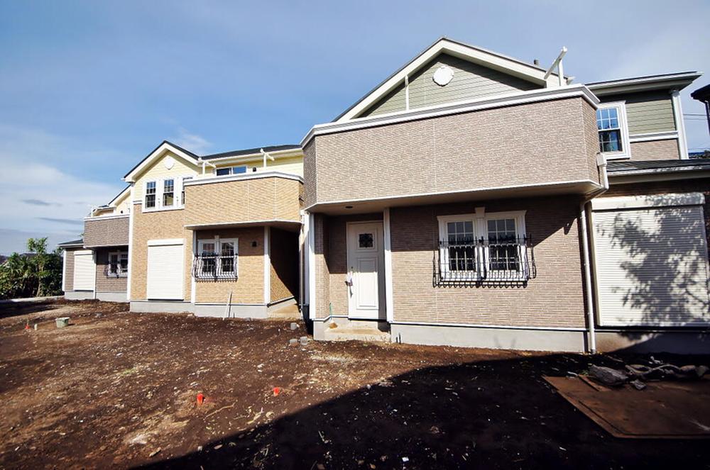 Local appearance photo