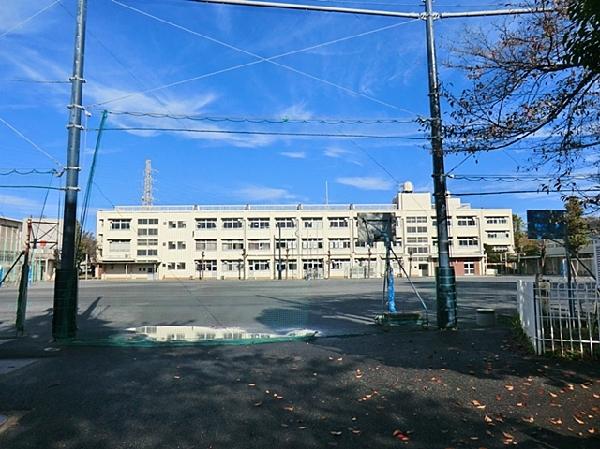 Primary school. 600m to Yokohama City Tachihara Elementary School