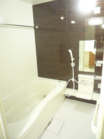 Bath. Spacious 1 tsubo & add-fired & bathroom dryer