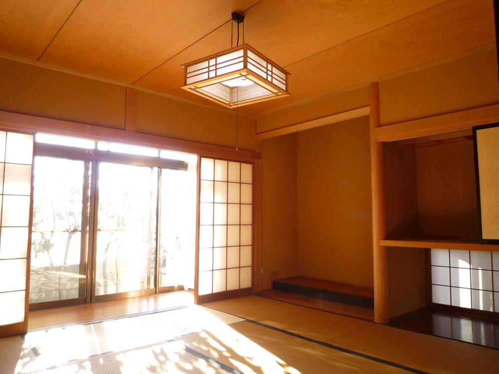 Non-living room. First floor Japanese-style room 8 quires