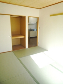 Living and room. It is a Japanese-style room with a closet.