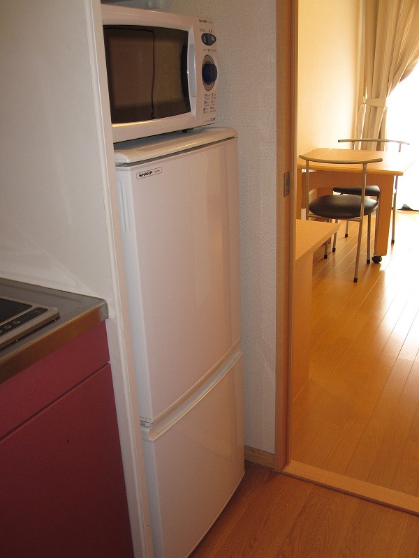 Other Equipment. microwave ・ refrigerator