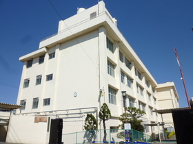 Primary school. Aizawa 45m up to elementary school (elementary school)