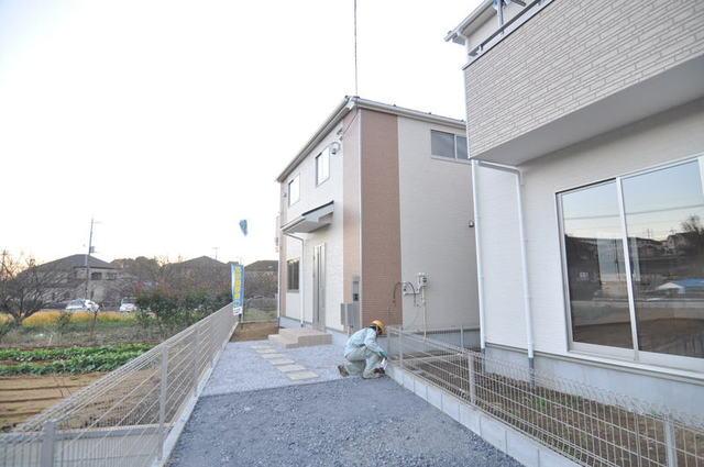 Local appearance photo