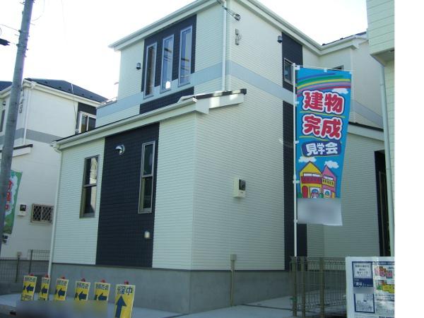 Local appearance photo. Local (11 May 2013) Shooting. Building 2. 