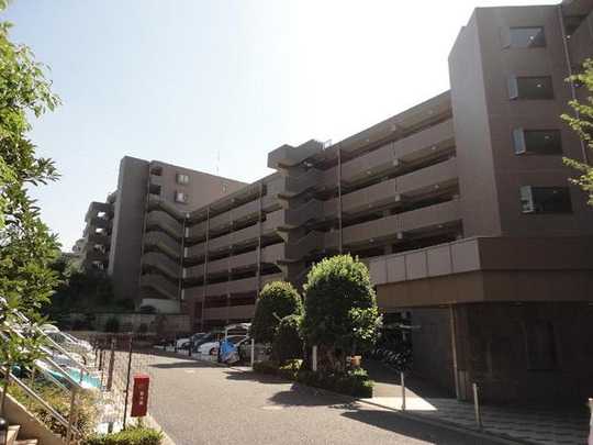 Local appearance photo. Mansion appearance