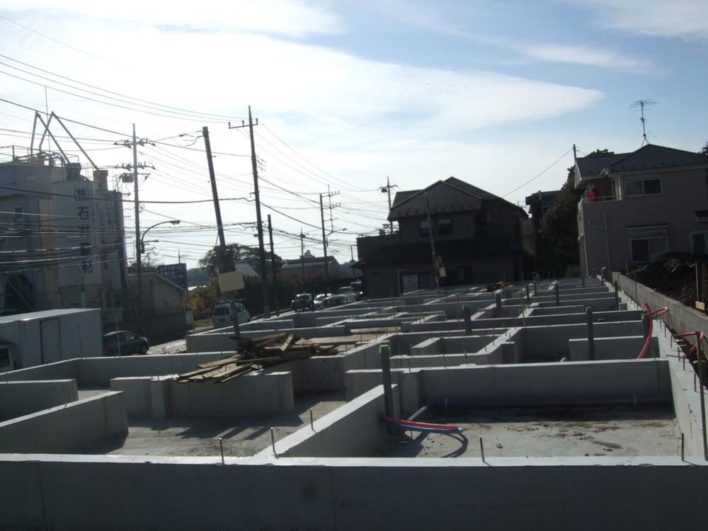 Local appearance photo. Local (12 May 2013) Shooting