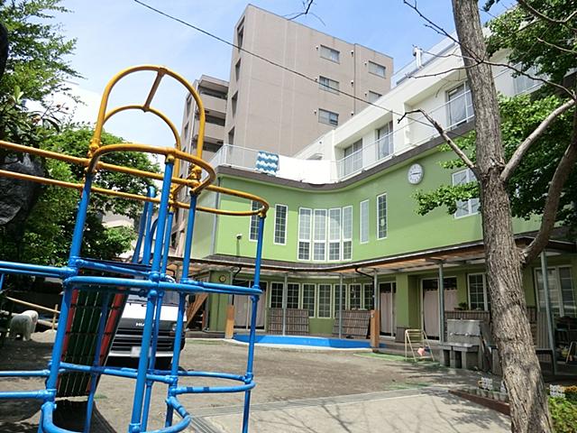 kindergarten ・ Nursery. Through Totsuka 370m year to kindergarten, There are a variety of events, And a lot of experience, You must grow. 