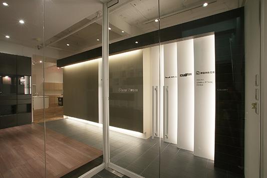 exhibition hall / Showroom. Our showroom entrance / Local Photos