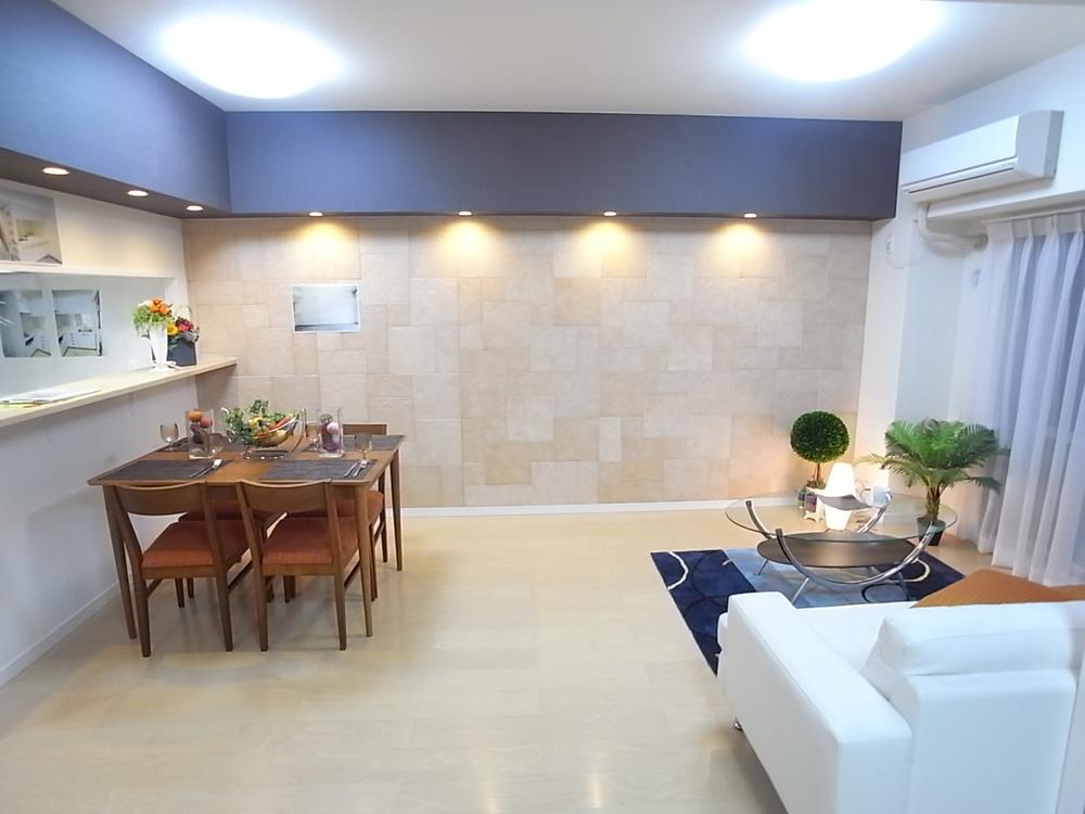 Living. Indoor (11 May 2013) Shooting