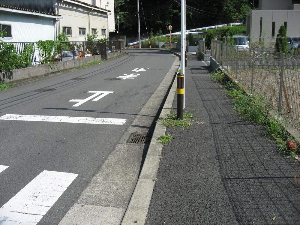 Local photos, including front road. Local (August 2013) Shooting