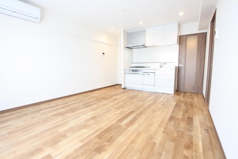 Living. A feeling of freedom living