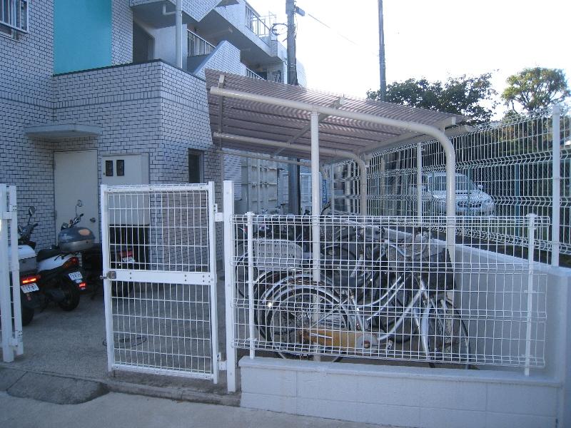 Other common areas. Bicycle-parking space ・ Motorcycle Parking free of charge