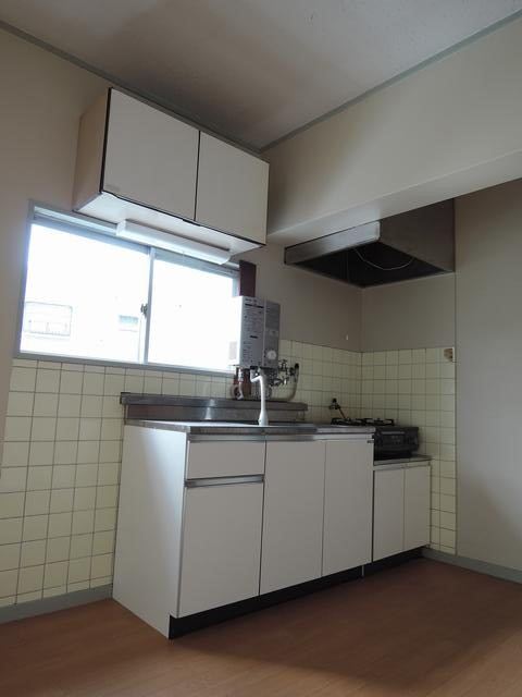 Kitchen. Spacious kitchen! It is bright because there is also a window! 