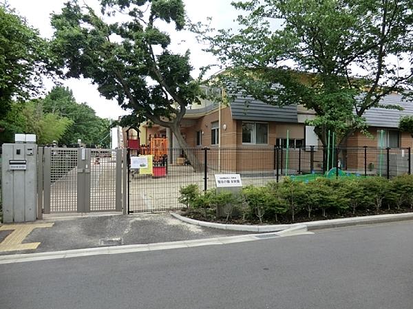 kindergarten ・ Nursery. 200m to Our Lady of the garden nursery
