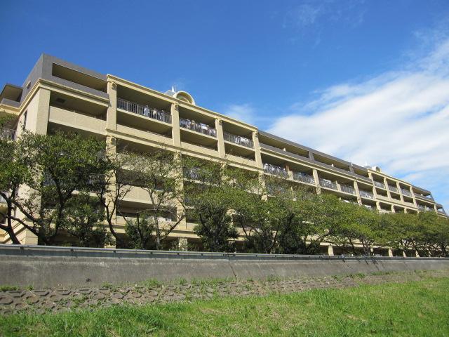 Local appearance photo. Building appearance