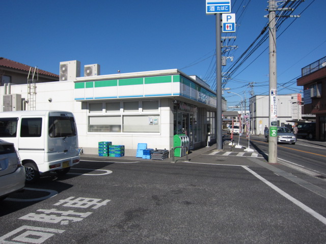 Convenience store. FamilyMart Sands Totsuka Fukaya-cho store (convenience store) to 738m