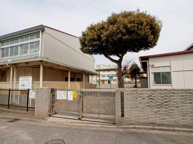 Primary school. Yokohamashiritsudai 440m to the positive elementary school