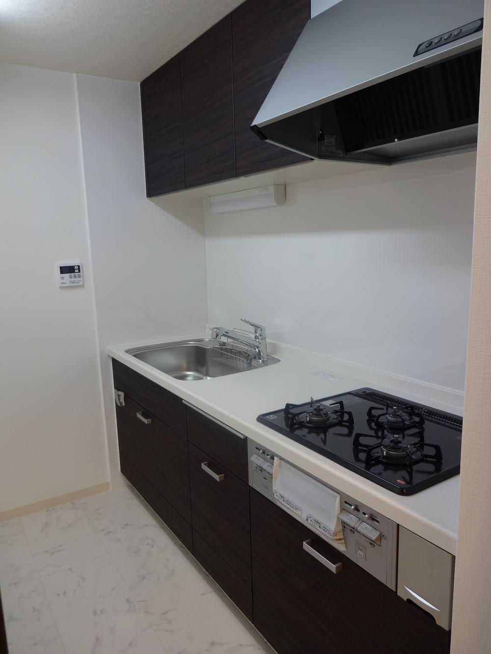 Kanagawa Prefecture, Totsuka-ku, Yokohama-shi Akiba-cho