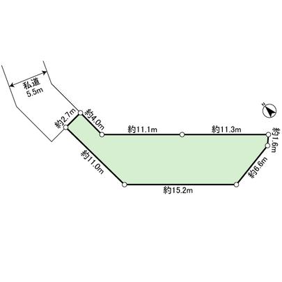 Compartment figure. Parking spaces column two possible (width about 2.7m, Length of about 11m)