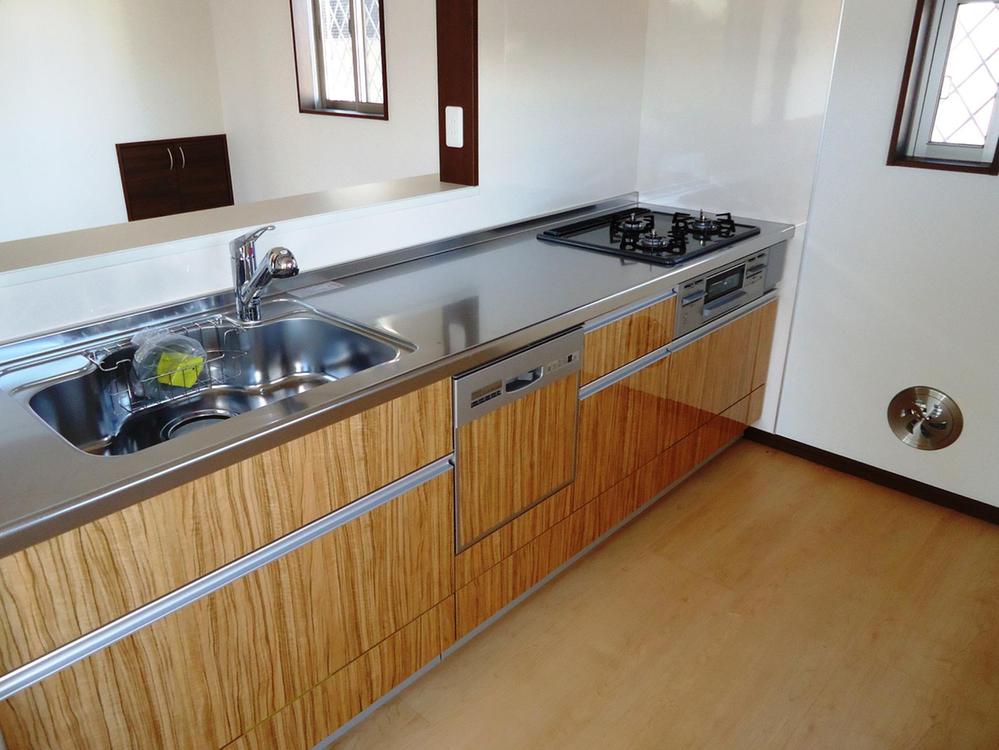 Kitchen. System kitchen