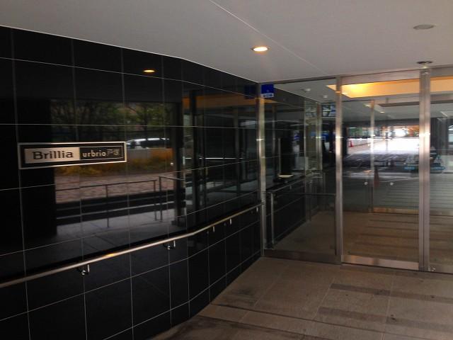 Entrance. Common areas