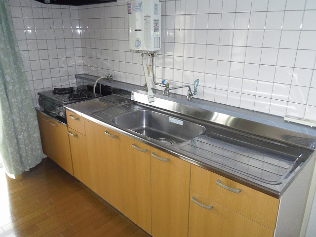 Kitchen. It is a popular gas stove corresponding kitchen (* ^^) v