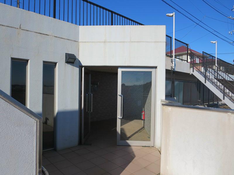 Entrance. Mansion entrance