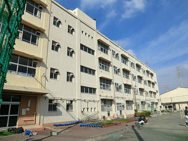 Primary school. 342m to Yokohama Municipal Yabe Elementary School