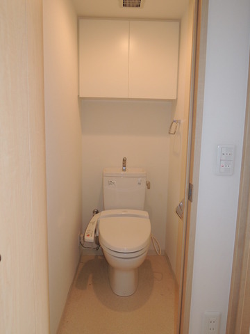 Kanagawa Prefecture, Totsuka-ku, Yokohama-shi Kamishinano