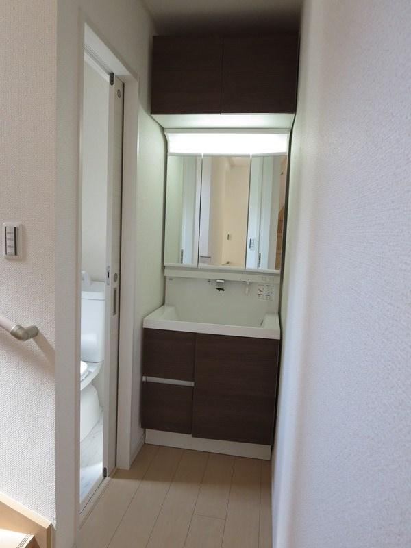 Other introspection. A building construction