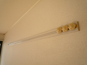 Other. Picture rails