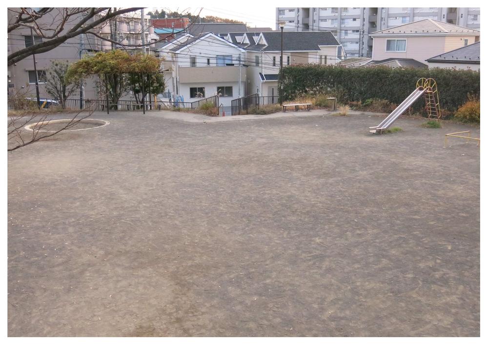 Other. Adjacent "ten Roh District hydrangea park (a 1-minute walk ・ 30m) "(2013 December shooting)