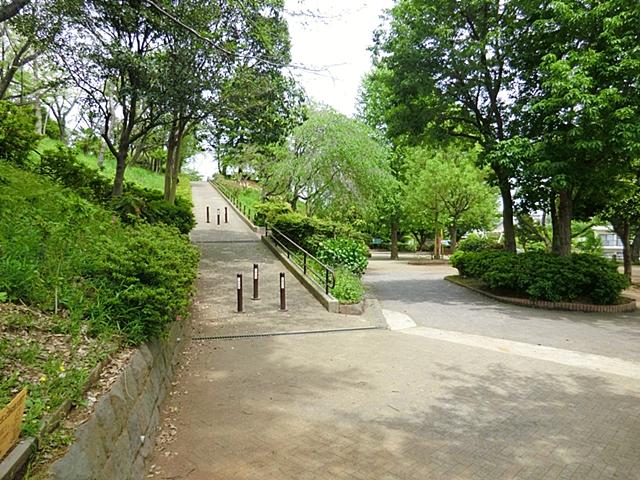 park. 414m until Akibadai park
