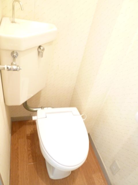 Toilet.  ※ Reference documents