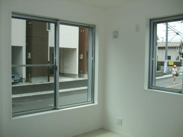 Non-living room. Indoor (September 2013) Shooting