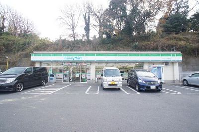 Convenience store. FamilyMart Excellence Fudosaka store up (convenience store) 450m
