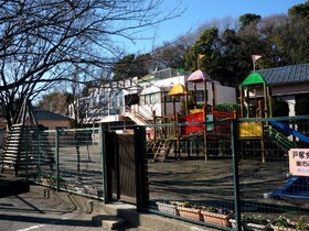 kindergarten ・ Nursery. Violet kindergarten (kindergarten ・ 160m to the nursery)